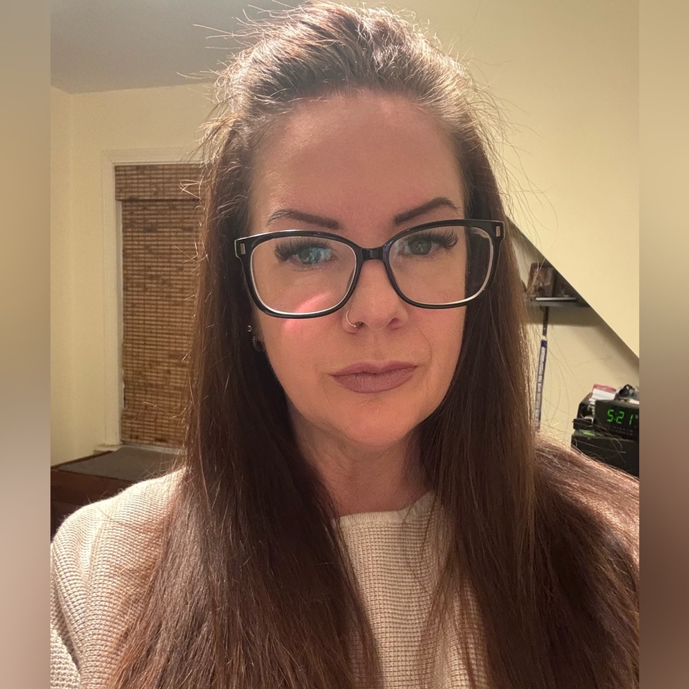 Meet your Posher, Lynn